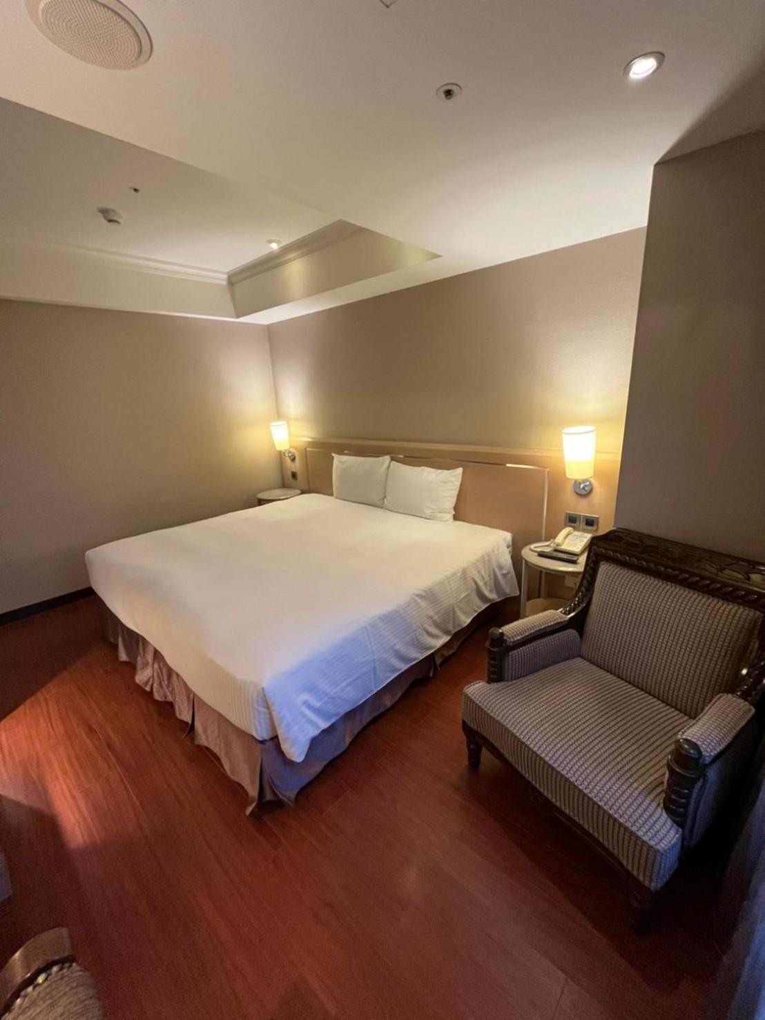 Taichung Charming City Hotel Exteriör bild
