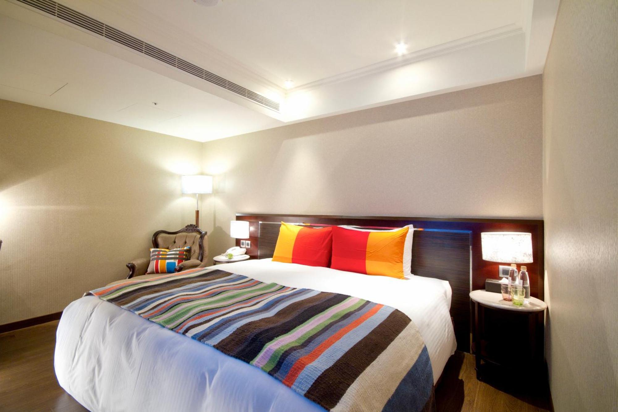 Taichung Charming City Hotel Exteriör bild