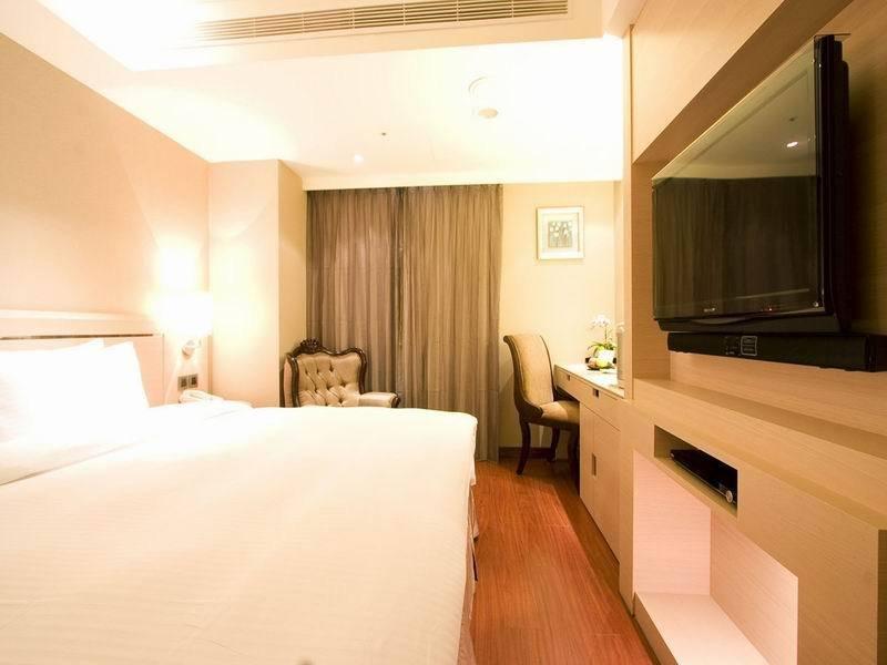 Taichung Charming City Hotel Exteriör bild