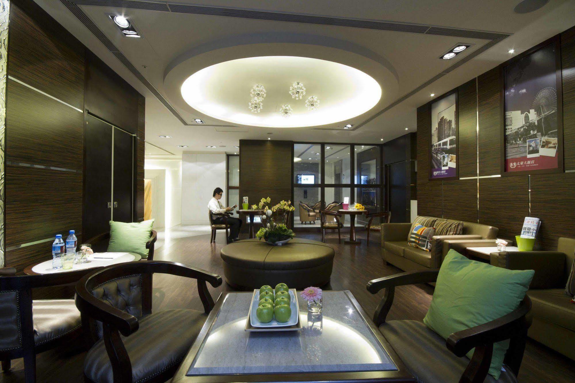 Taichung Charming City Hotel Exteriör bild