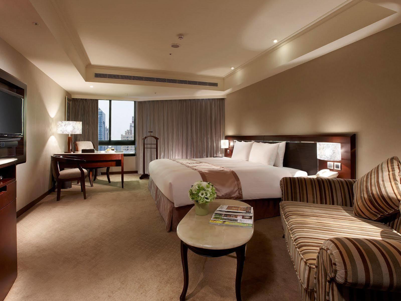 Taichung Charming City Hotel Exteriör bild