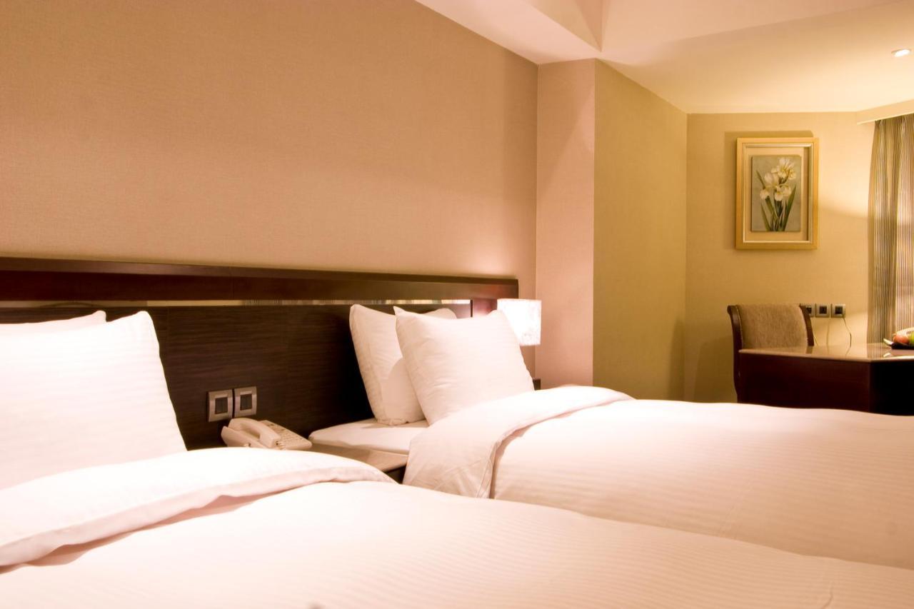 Taichung Charming City Hotel Exteriör bild